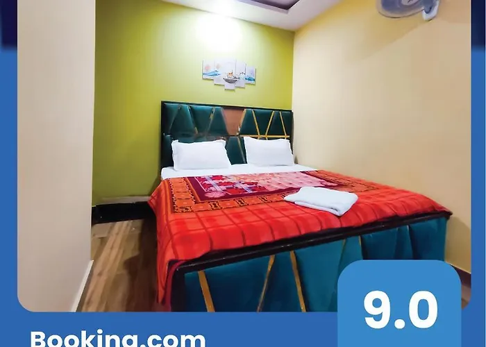 Roomshala 122 Hotel Park View - Near Adarsh Nagar